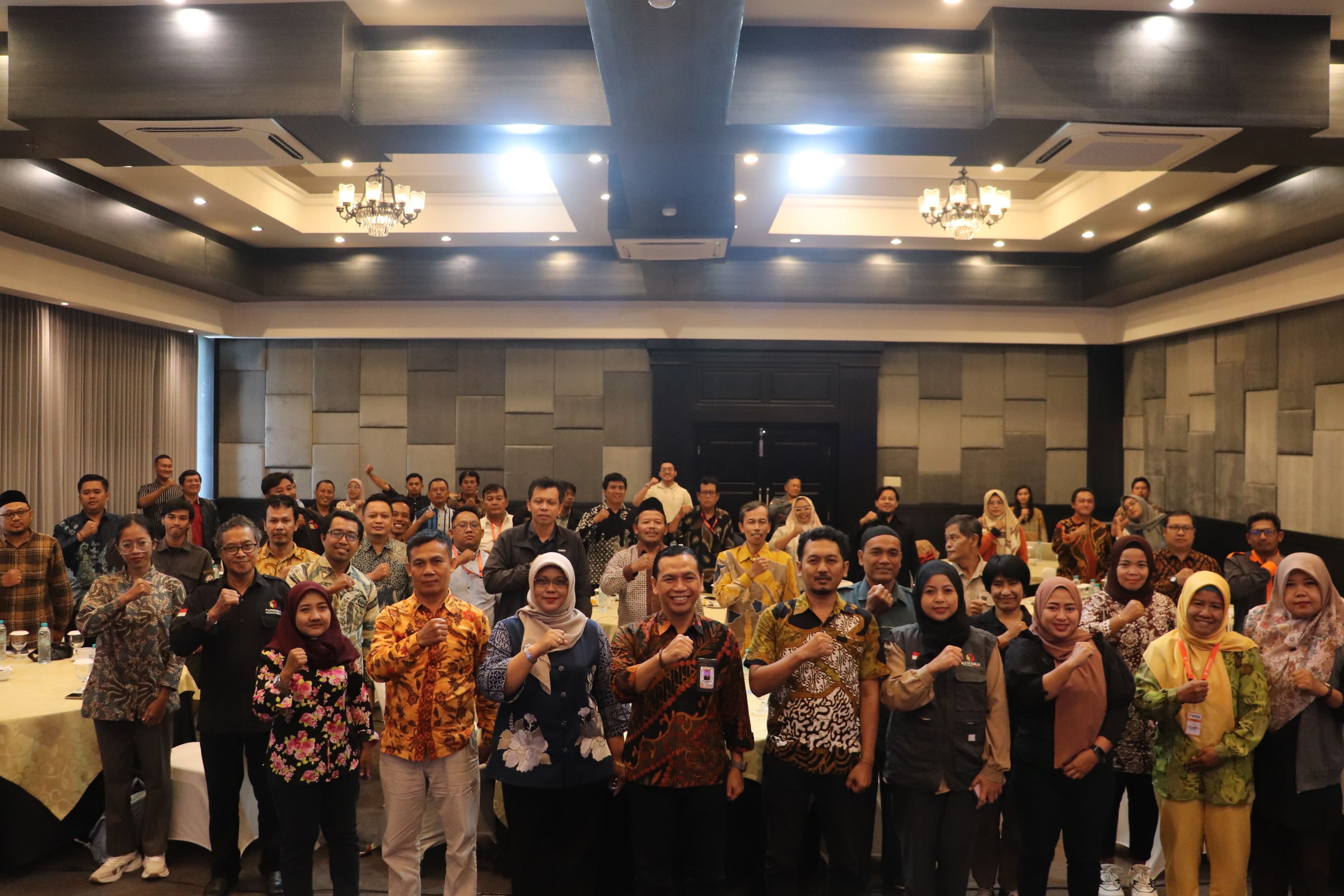 Rapat Kerja Teknis Penyusunan Laporan Pengawasan Tahapan pada Pemilihan Bupati dan Wakil Bupati Tahun 2024 