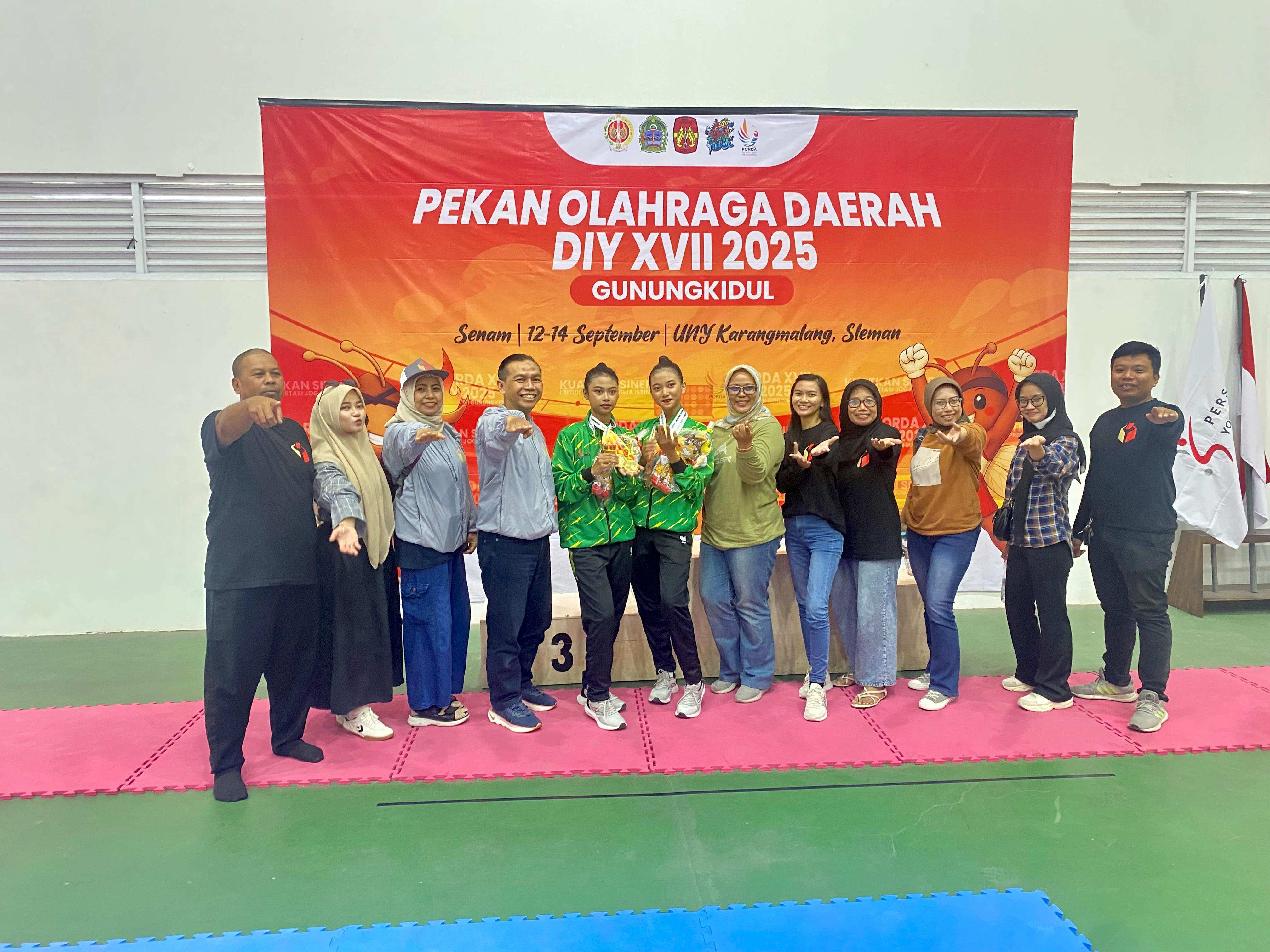 Atlet Cabor Senam Bantul raih juara umum pada gelaran PORDA XVII DIY Tahun 2025