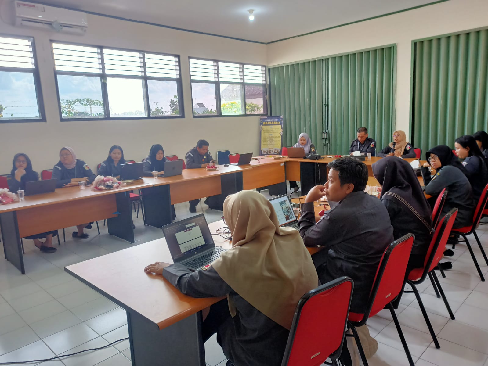 Foto Kegiatan Rapat Persiapan pelaksanaan Pendidikan Pengawas Partisipatif (P2P) Tahun 2026