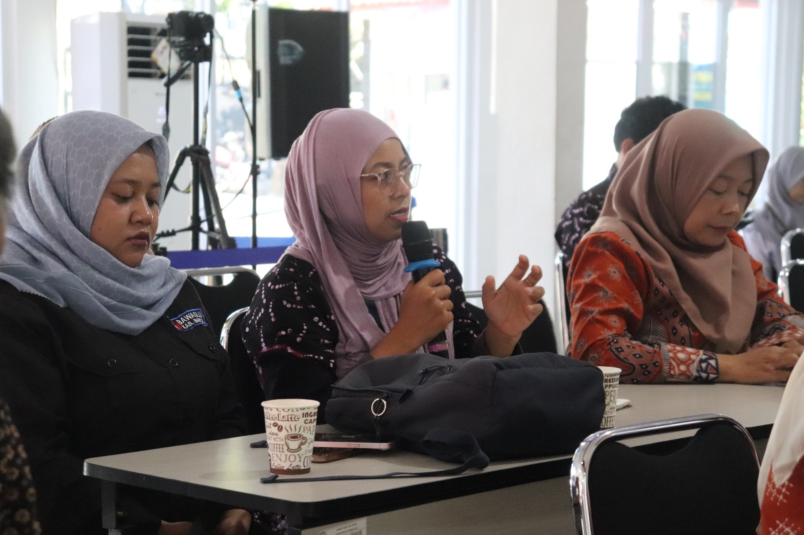 Rapat Pleno Rekapitulasi Daftar Pemilih Berkelanjutan TW II Tahun 2026 dilaksanakan di kantor KPU Bantul