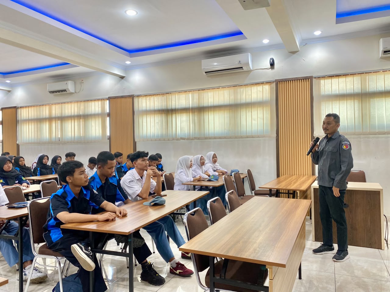 Foto Konsolidasi Demokrasi di SMK Muhammadiyah Imogiri