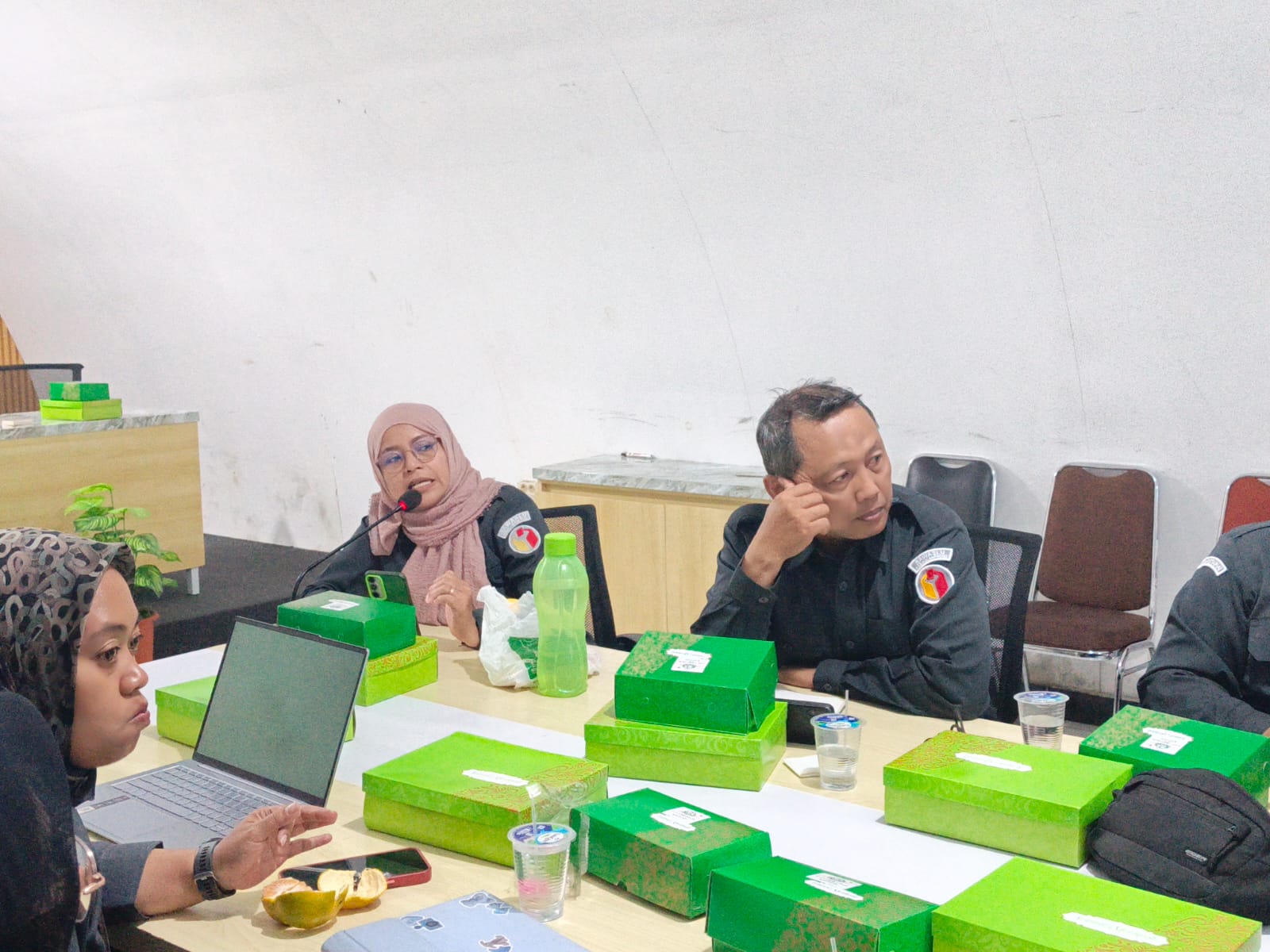 Bawaslu Kabupaten Bantul menghadiri Rapat Evaluasi Pendidikan Pengawas Partisipatif (P2P) Tahun 2026 yang diselenggarakan di Kantor Bawaslu Daerah Istimewa Yogyakarta (DIY)