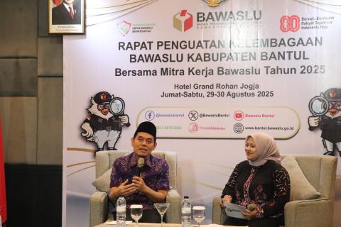 Pemaparan Materi Narasumber Zulfikar Arse Sadikin