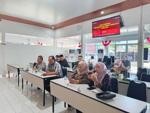 Rakor tersebut dihadiri oleh Bawaslu Kabupaten Bantul, Disdukcapil Kabupaten Bantul, Kodim 0729 Bantul, dan Polres Bantul.