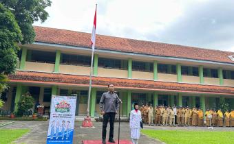Muhammad Rifqi Nugroho selaku Pembina Upacara