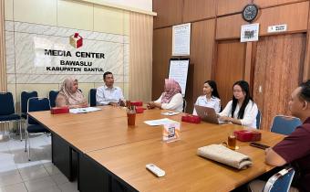 Kegiatan Monev dilaksankan di ruang Media Center Bawaslu Bantul