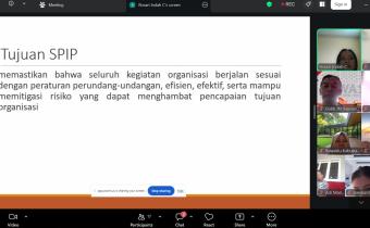 Kegiatan dilaksanakan secara daring melalui zoom meeting