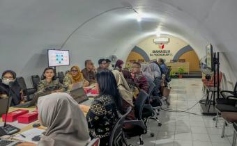 Bawaslu Kabupaten Bantul mengikuti Rapat Evaluasi Pelaksanaan Anggaran Triwulan III Tahun Anggaran 2026 yang diselenggarakan di Kantor Bawaslu DIY, Kamis (8/10/2026)