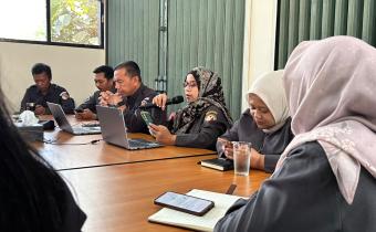 Bawaslu Kabupaten Bantul melaksanakan rapat identifikasi kerawanan di ruang rapat Bawaslu Kabupaten Bantul pada Senin (19/10/2026).